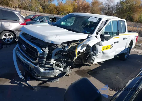 2021 Ford F-150 Xlt z USA, uszkodzony, nr VIN 1FTFW1E83MKF08759